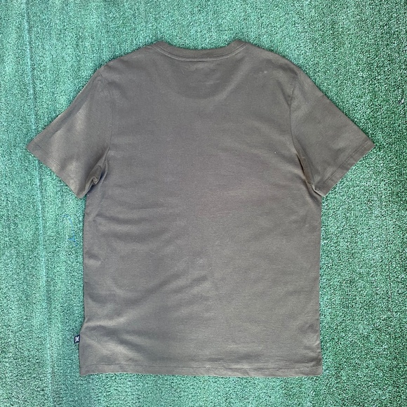 Puma shirt - Picture 3 of 3